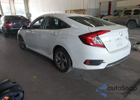 2021 Honda Civic Lx z USA, uszkodzony, nr VIN 19XFC2F64ME200899